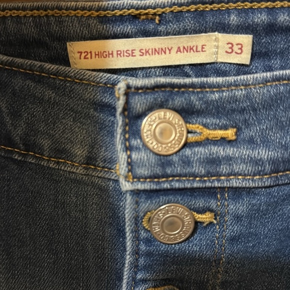 Women’s Levi’s 721 high rise button fly skinny ankle jeans - Picture 2 of 6